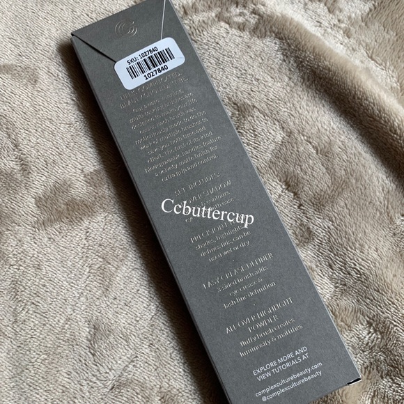 Complex Culture 4 Pc Face & Eye Brush Set BNIB - Picture 7 of 8